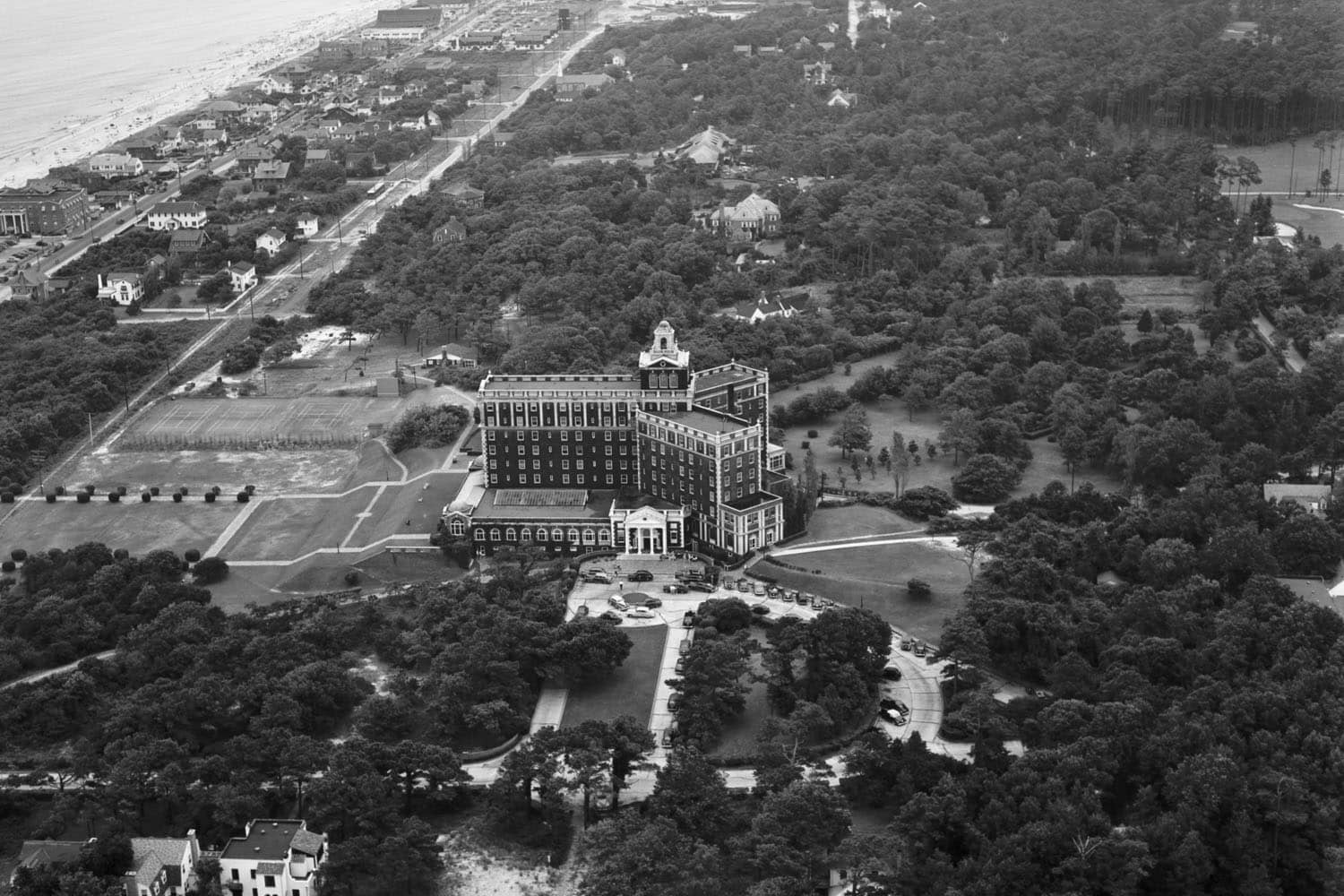 An aerial view of The Historic Cavalier Hotel from the 1950s