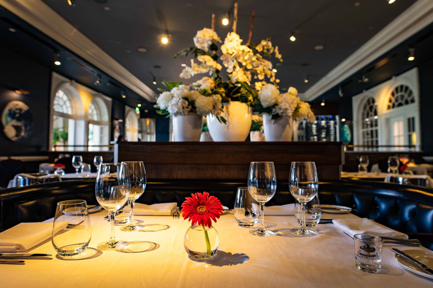 A table inside Becca Restaurant & Garden