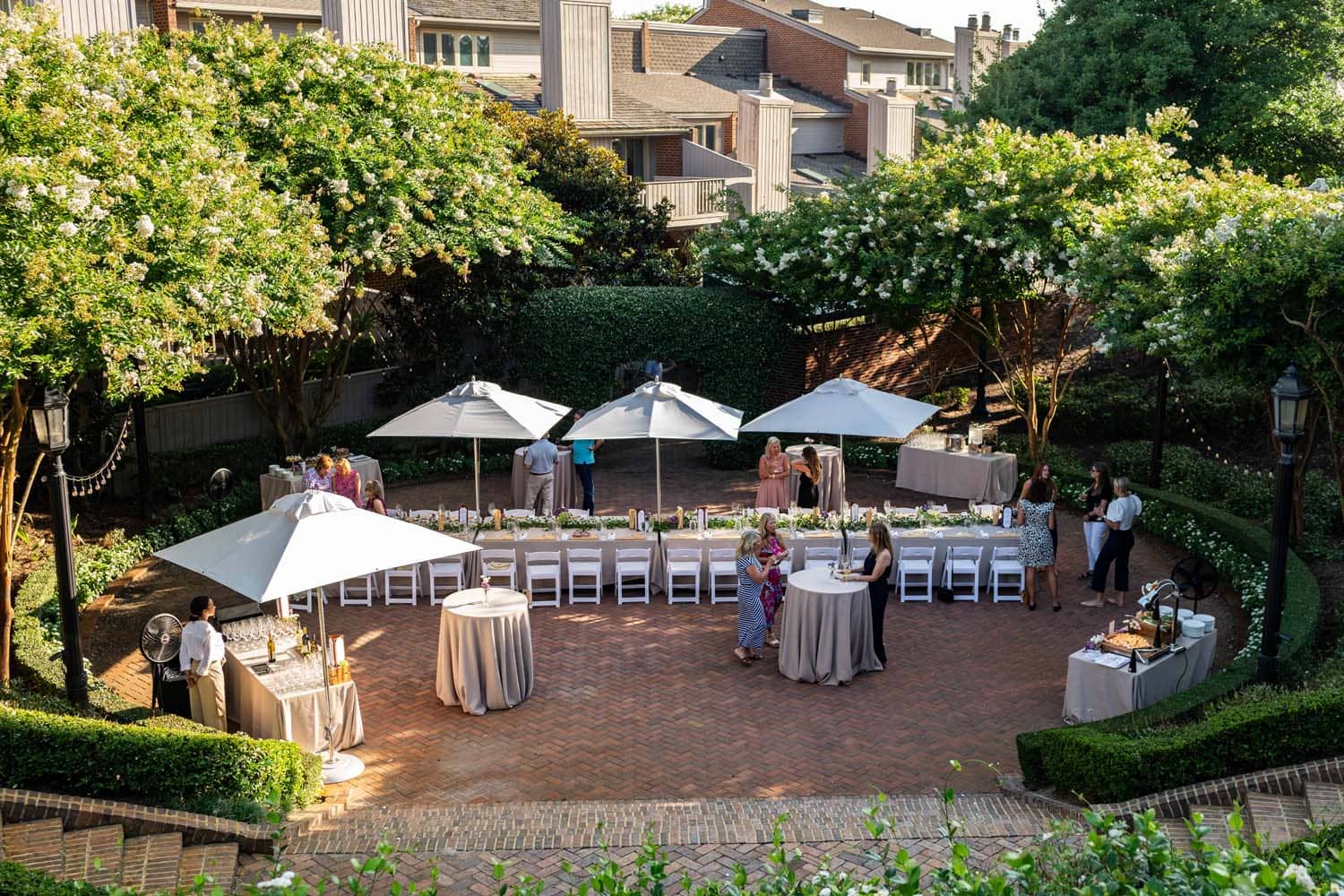 A summer Garden Party at The Historic Cavalier Hotel
