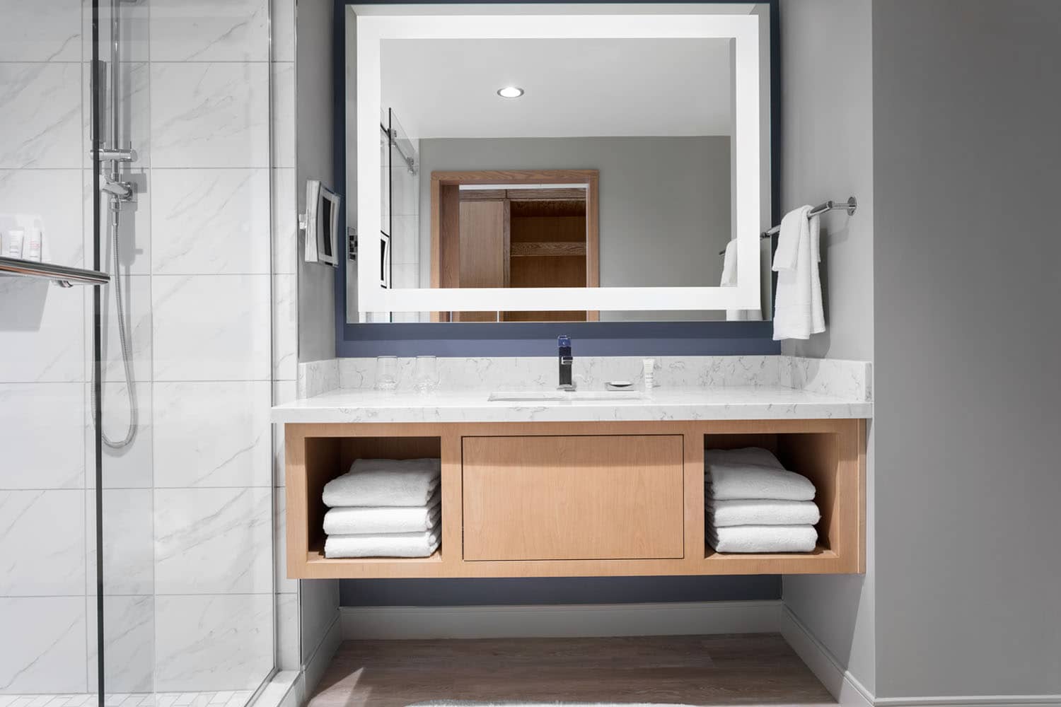 A standard guest room bathroom inside the Marriott Virginia Beach Oceanfront Resort